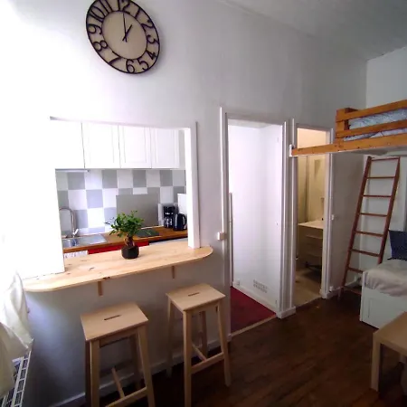 - 10 Mn De Paris Apartment